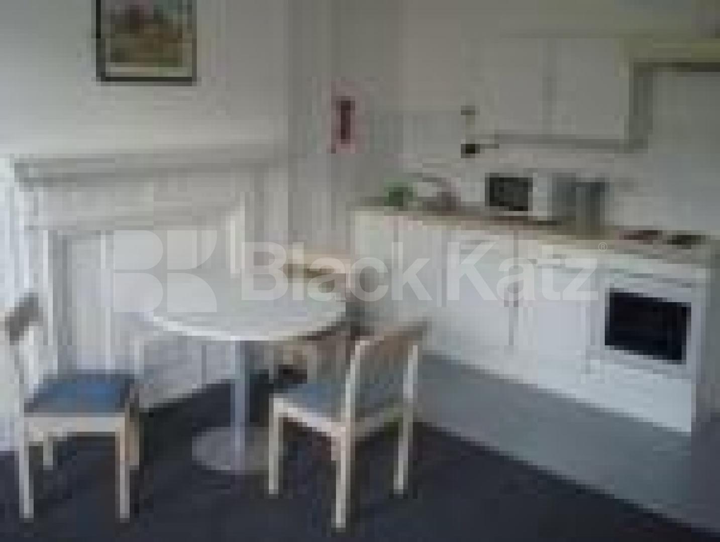 			New Instrction, 2 Bedroom, 1 bath, 1 reception Flat			 Doughty Street, HOLBORN